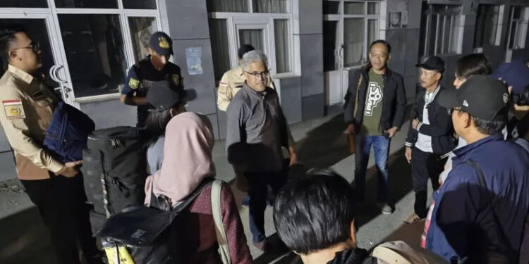 Dampak Serangan Rudal, Indonesia Pulangkan WNI dari Iran Mulai Hari ini