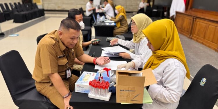 8,2 Juta Warga Sudah Ikut Cek Kesehatan Gratis, Pemerintah Targetkan Seluruh Penduduk