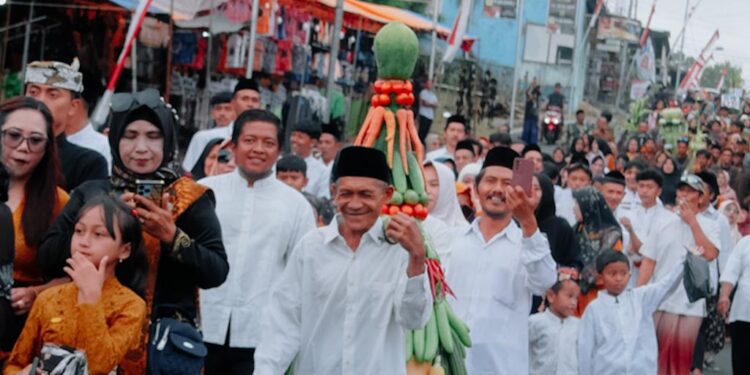 Tradisi Jolen Senduro: Wujud Harmoni Antarumat di Lereng Semeru
