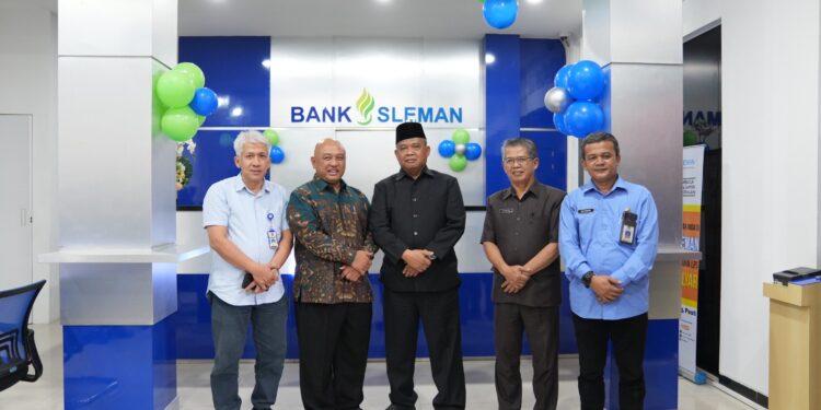 Bupati Sleman Resmikan Kantor Baru Bank Sleman Godean, Layanan Makin Nyaman