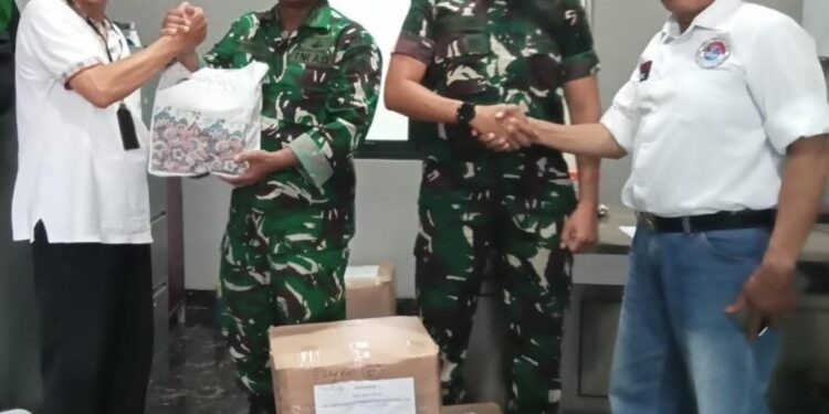 IWO Indonesia Sleman Dukung Operasi Kemanusiaan Yonif 403/WP ke Papua dengan Sarpras Sosial