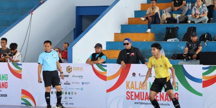 Hari Keempat FORNAS VIII, Kalsel Koleksi 117