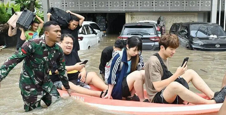 Kemensos Salurkan Bantuan untuk Korban Banjir Bali