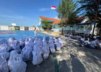 Police Goes to School Satlantas Polres Sumenep, Ajak Pelajar Jadi Pelopor Keselamatan Lalu Lintas