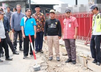 Bupati Pemalang Tinjau Proyek Jalan Provinsi dan Kabupaten