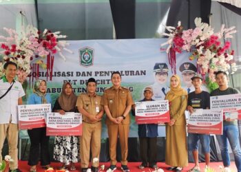 Pemkab Lumajang Salurkan BLT DBHCHT untuk 2.121 Warga: Wabup Yudha Tegaskan Pemerintah Hadir untuk Rakyat