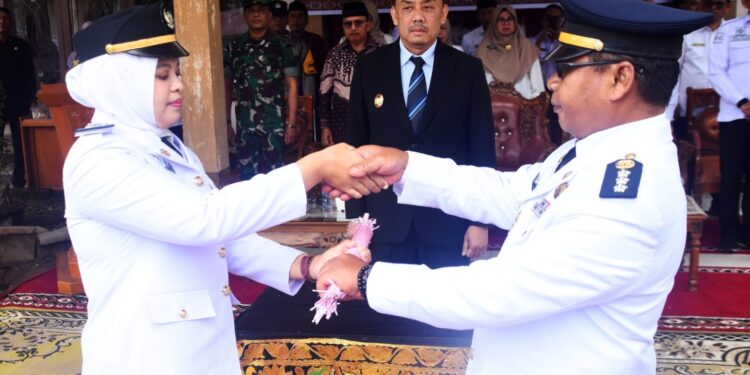Sejarah Baru: Ulya Satar Jadi Camat Perempuan Pertama di Kecamatan Malalak, Kabupaten Agam