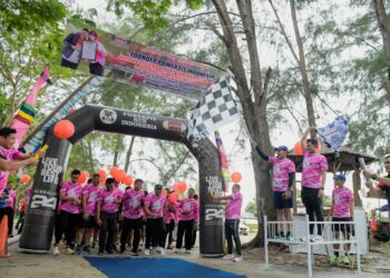 Fun Run & Senam Sehat Warnai Peringatan Hari Ibu 2025 di Sergai, Ribuan Warga Padati Pantai Cermin
