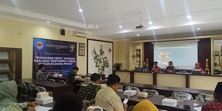 Cegah Jeratan Pinjol Ilegal, Pemkal Condongcatur Gelar Penyuluhan Hukum Bersama Kemenkumham DIY