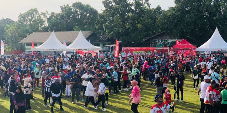Ribuan Warga Merauke Meriahkan Jalan Sehat Sambut HUT ke-3 Provinsi Papua Selatan