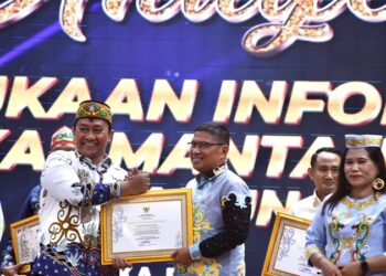 Kabupaten Pulang Pisau Raih Predikat Cukup Informatif di Anugerah Keterbukaan Informasi Publik 2025