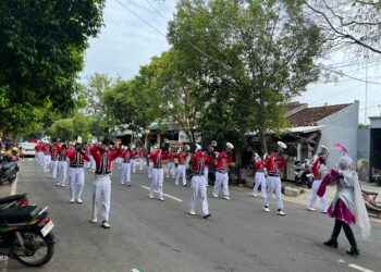 41 Grup Meriahkan Bupati Tuban Cup 2025, Parade Drum Band Jatim Pecahkan Antusiasme Warga