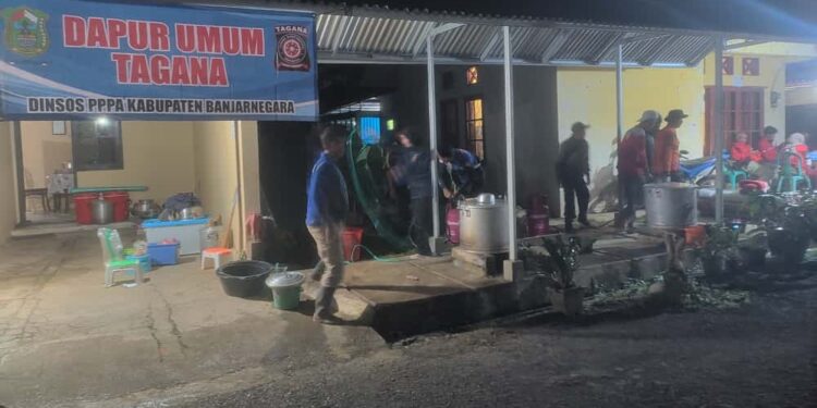 Tanah Longsor di Banjarnegara: 2 Tewas, 823 Warga Mengungsi, Kemensos Kirim Bantuan