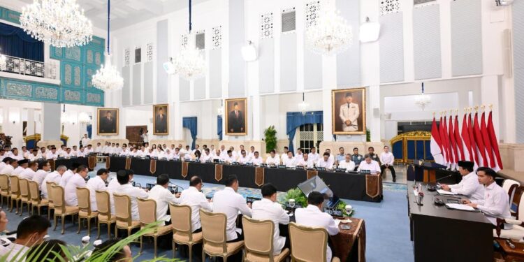 Sidang Kabinet Paripurna, Pemerintah Pastikan Bantuan Anggaran, Administrasi, dan Relokasi Pascabencana di Sumatra