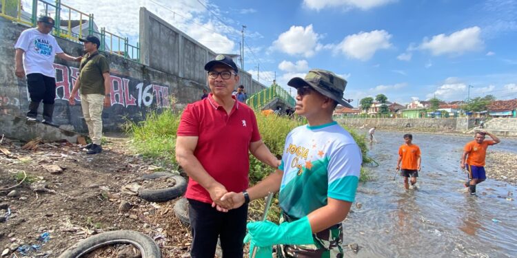Pemkot Yogyakarta dan TNI Bersihkan Sungai Code, CCTV Dipasang untuk Cegah Sampah Liar