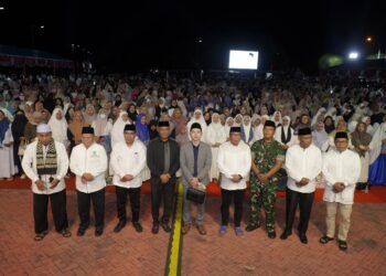 Pemkot Tidore Gelar Dzikir dan Doa Bersama Sambut Tahun Baru 2026 di Pantai Tugulufa