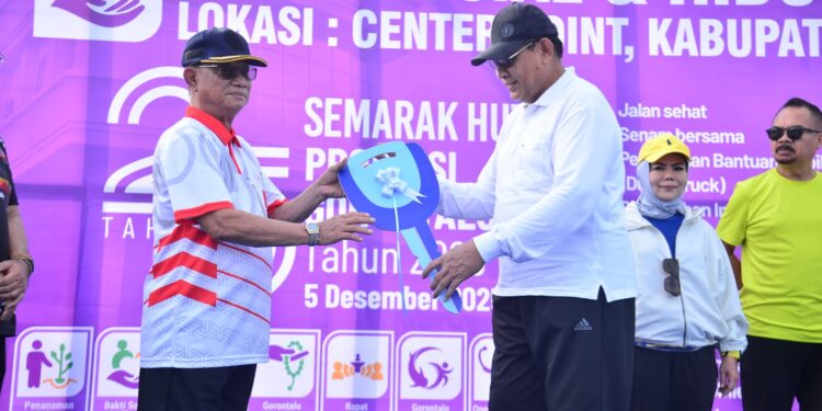 HUT ke-25 Gorontalo: Pemprov Gelar Bakti Sosial dan Jalan Sehat di Bone Bolango