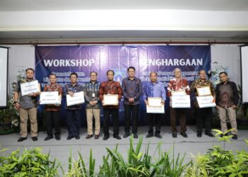 Wabup Sleman Serahkan Penghargaan IPKS 2025, Dorong Statistik Sektoral Berkualitas