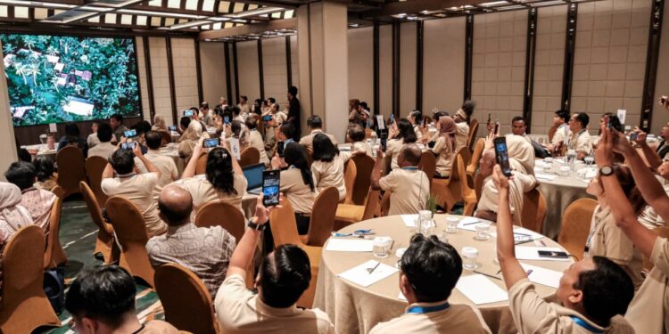 Wamenpar Dorong Destinasi Wisata Naik Kelas Lewat Networking Session Wonderful Indonesia Awards 2025