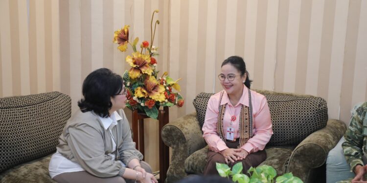 Sambangi Tokoh Nasrani Jelang Natal 2025, Wali Kota Semarang Agustina Wilujeng Perkuat Toleransi dan Kerukunan