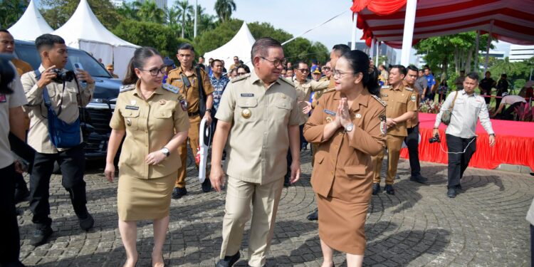 Sinergi Antarwilayah, Pemprov DKI Dukung Semarang Lewat Hibah Armada Damkar