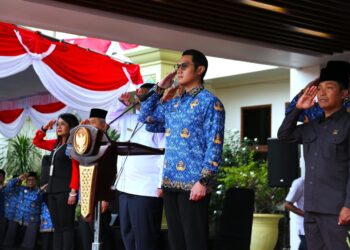 Tuban Peringati Empat Momentum Nasional Sekaligus, Bupati Lindra Tekankan Sinergi ASN, Guru, dan Tenaga Kesehatan