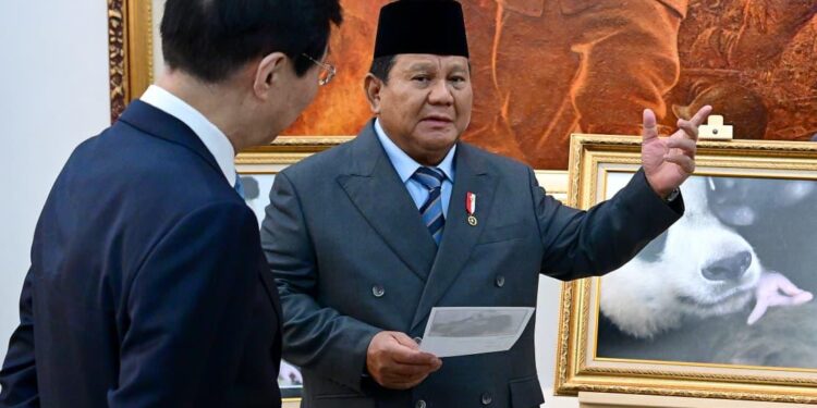 Presiden Prabowo Resmi Namai Bayi Panda ‘Satrio Wiratama’, Simbol Konservasi Indonesia–Tiongkok
