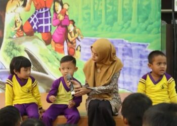 Kamis Mendongeng di Perpustakaan Soeman Hs: Cara Seru Tanamkan Cinta Literasi pada Anak