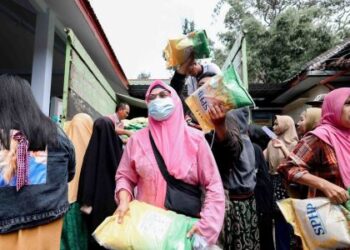 GPM Jadi Instrumen Pengendali Harga, Warga Lumajang Antusias Borong Pangan Murah